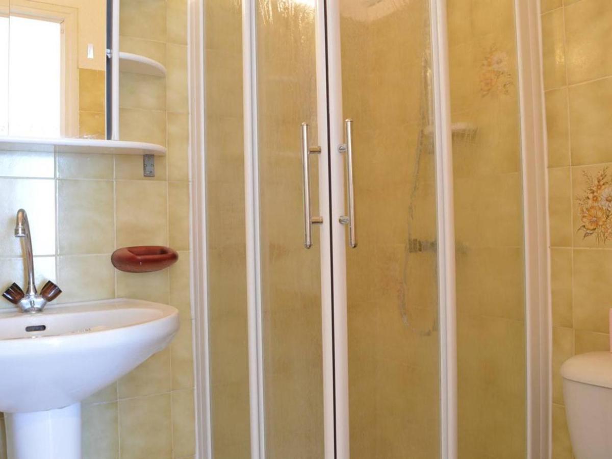 Appartement Fleury-Saint-Pierre-la-Mer, 2 pièces, 4 personnes - FR-1-229D-233 Extérieur photo